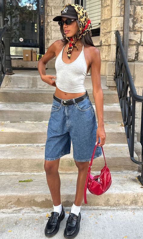 La Street Style 2024, Head Scarf Outfit, La Street Style, Hawaii Outfits, Game Dresses, Edgy Outfits, Fashion Inspo Outfits, Chic Outfits, Stylish Outfits