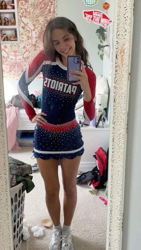 Practice Outfits Cheerleading, Red White And Blue Cheer Uniforms, Pom Uniforms Dance, Comp Cheer Uniforms, College Cheer Uniforms, Highschool Cheer Uniforms, Cheerleading Uniforms High School, Cute Cheer Uniforms, Cute Cheerleader Outfits