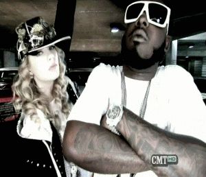 Pin for Later: 8 Hip-Hop Stars Taylor Swift Could Not Deny Her Love For T-Pain T Swizzle, Noodle Hair, Avengers Funny, Real Life Stories, Music Industry, Square Sunglasses Women, Your Image, My Images, Pop Culture