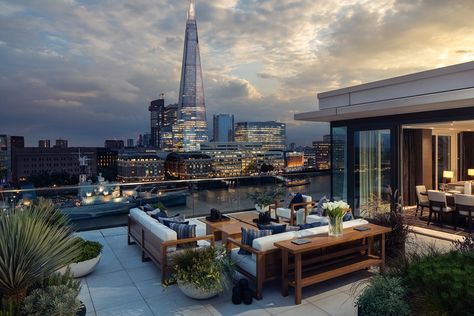 Penthouse Terrace Ideas, Apartment Luxury Penthouses, Penthouse Garden, Penthouse London, Rooftop Penthouse, Mayfair House, Penthouse Terrace, Apartment View, Rooftop Design