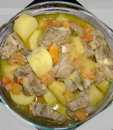 Tanzanian Foods: 10 Mouth Watering Dishes You Need To Eat Tanzania Food, Kenyan Food, African Cooking, Entertaining Recipes, Caribbean Recipes, World Recipes, African Food, Food Culture, Breakfast Recipes Easy