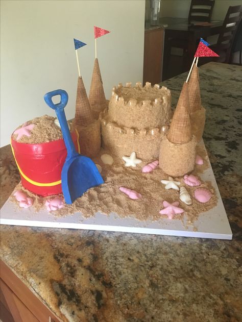 Sand castle cake Sand Castle Birthday Cake, Sand Castle Cake, How To Bake Cake, Sandcastle Cake, Sand Castle Cakes, Beach Bday, Castle Wedding Cake, Ocean Vbs, Castle Birthday Cakes