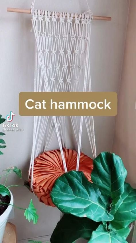 Katt Diy, Macrame Cat Hammock, Diy Cat Bed, Katt Grejer, Koti Diy, Pola Macrame, Diy Cat Tree, Cat House Diy, Diy Cat Toys