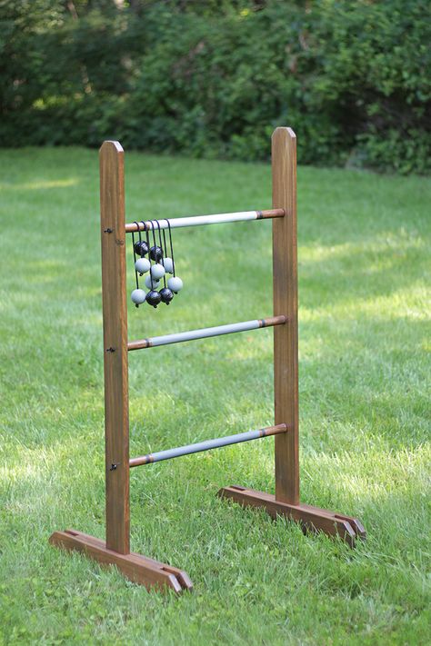 Ladder Golf, Backyard Games Kids, Family Yard, Outdoor Games Adults, Outdoor Yard Games, Diy Yard Games, Golf Ball Crafts, Outside Games, Golf Diy