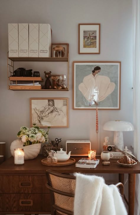 Decor Above Desk Wall, Home Office Inspo Aesthetic, Gallery Wall Above Desk, Art Above Desk, Above Desk Decor, Desk Gallery Wall, Cheap Interior Design Ideas, Office Storage Organization, Washing Room