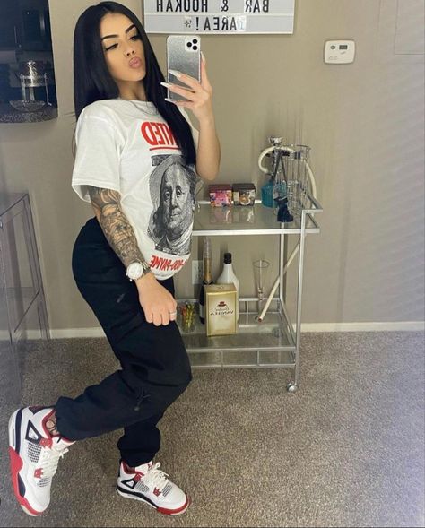 Outfits Ideas Jordans, Baddie Outfits With Dunks, Casual Jordan Outfits Women, Cherry 11s Outfit Black Women, Petite Baddie Outfits, Drippy Outfits Woman, Baddie Simple Outfits, Baddie Outfits With Jordans, Trendy Baddie Outfits