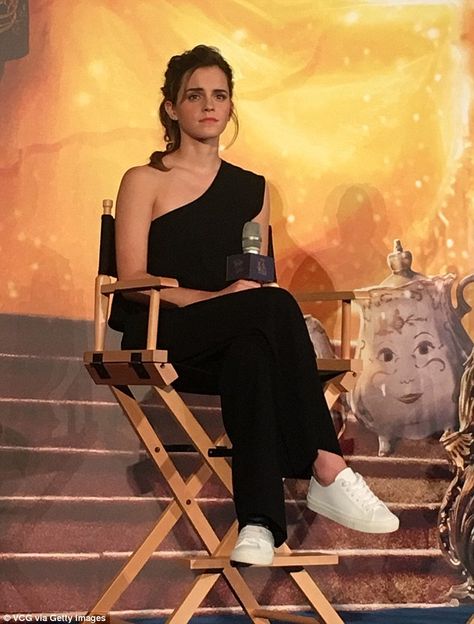 Emma Watson Red Carpet, Emma Watson Outfits, White Plimsolls, Emma Watson Style, Bonnie Wright, Jenna Coleman, Press Tour, Girls Watches, Study Hard