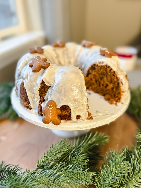 Sourdough Discard Gingerbread Bundt Cake with Cinnamon Glaze Sourdough Discard Gingerbread, Sourdough Gingerbread Cake, Sourdough Bundt Cake Recipes, Sourdough Discard Cakes, Sourdough Discard Bundt Cake, Easy Sourdough Discard Recipe, Sourdough Pound Cake, Sourdough Bundt Cake, Sourdough Discard Cake Recipes