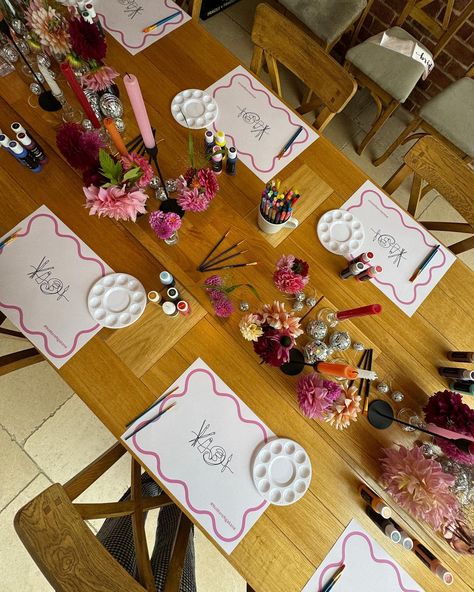 My sister is genuinely my best friend and I couldn’t love her more. So having the honour of planning her hen do and showing her has been SO much fun! What a weekend 🫶🏽 Sip And Paint, Sip N Paint, Painted Wine Glasses, Hen Do, Paint Supplies, Painted Table, Canva Design, Table Mat, My Best Friend