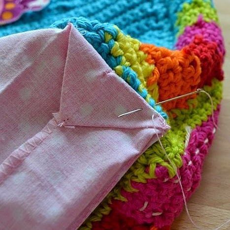 Zipper Crochet, Bag Lining, Crochet Classes, Crochet Hack, Crochet Size, Sewing Bags, Colorful World, Crochet Handbags Patterns, Crochet Patterns Free Blanket