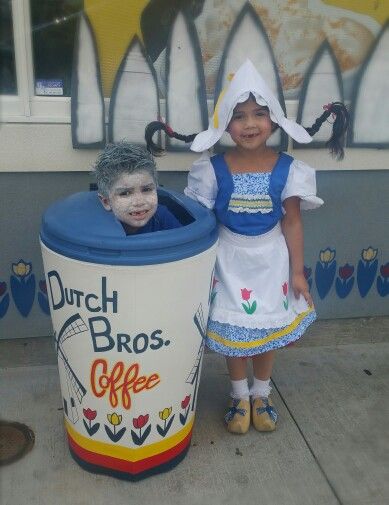 Halloween costume ideas for boy and girl couple. Dutch Bros coffee and a dutch girl Dutch Bros Halloween Costume, Baby Scarecrow Costume, Toddler Ghost Costume, Ghost Costume Kids, Popcorn Costume, Baby Pumpkin Costume, Dutch Brothers, Diy Baby Costumes, Cookie Monster Costume