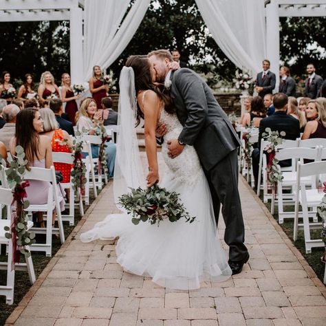 The Royal Crest Room's wedding aisle and the backdrop of the pergola provides the perfect setting for the Recessional Romantic Dip! How perfect is this Wedding Photo! (Photo: Tara Sproc Photography) #royalcrestroom #recessionalkiss #magnoliagarden Dip Down The Aisle, Ceremony Dip Kiss, Wedding Photos Dip Kiss, Isle Photos Wedding, Wedding Ceremony Dip Kiss, Recessional Wedding Photos, Wedding Dip Pictures, Kiss Halfway Down Aisle, Mid Aisle Dip Kiss Wedding