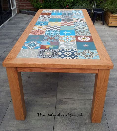 Diy Tile Table Top, Diy Tile Table, Tile Patio Table, Tile Table Top, Diy Mosaic Tiles, Tile Coffee Table, Diy Esstisch, Boho Tiles, Tile Tables