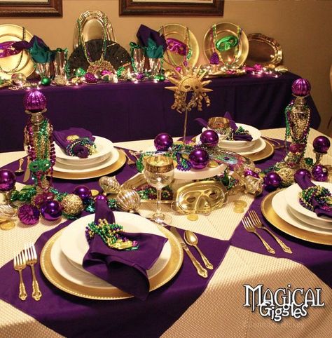 Mardis Gras Tablescape, Marci Gras Table Decorations, Mardi Gras Table Setting, Elegant Mardi Gras Tablescape, Mardi Gras Centerpieces Elegant, Mardi Gras Table Decor, Mardi Gras Table Centerpiece Ideas, Mardi Gras Table Decorations, Mardi Gras Tablescape