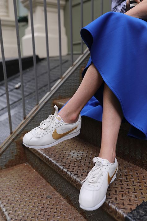 Atlantic-Pacific // Nike Cortez How To Style Nike Cortez, Cortez Nike Outfit Women Jeans, Women Nike Cortez Outfit, Outfit With Cortez Nike Shoes, Nike Cortez Outfit Woman, Tenis Nike Cortez, Nike Cortez Women, Nike Cortez Outfit, Fun Wedding Shoes