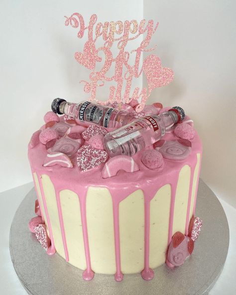 50 Vodka Cake Design Images (Cake Gateau Ideas) - 2020 Vodka Birthday Cake, 21st Birthday Cake Ideas For Her, 21 Birthday Cake Ideas For Her, Birthday Cake Vodka, Birthday Dinner Dresses, Vodka Cake, Pink Birthday Cake Ideas, Barbie Themed Cake, Barbie Party Ideas