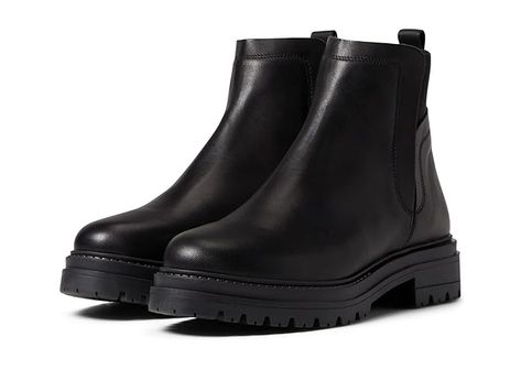 Hanukkah 2023, Steve Madden Chelsea Boots, Timeless Clothes, College Shoes, Boots Steve Madden, Boot Silhouette, Black Boots Outfit, Chelsea Boots Heel, Prom Outfit