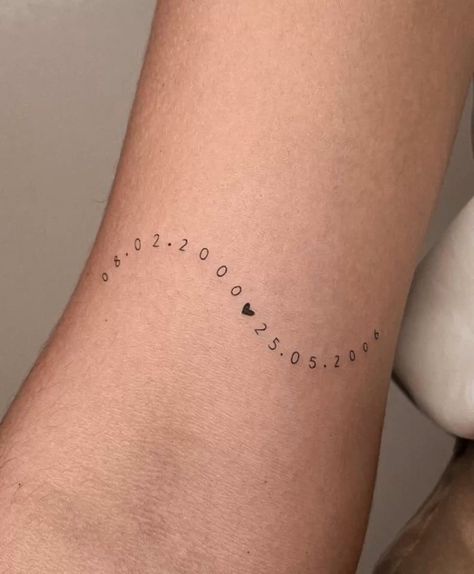 Minimalist Family Tattoo Ideas, Tattoo Ideas With Dates, Fam Tattoo, Stick Family Tattoo, Last Names Tattoos, Different Not Less Tattoo, 4 Initial Tattoo Ideas, Find The Good Tattoo, Simple Tattoo For Kids