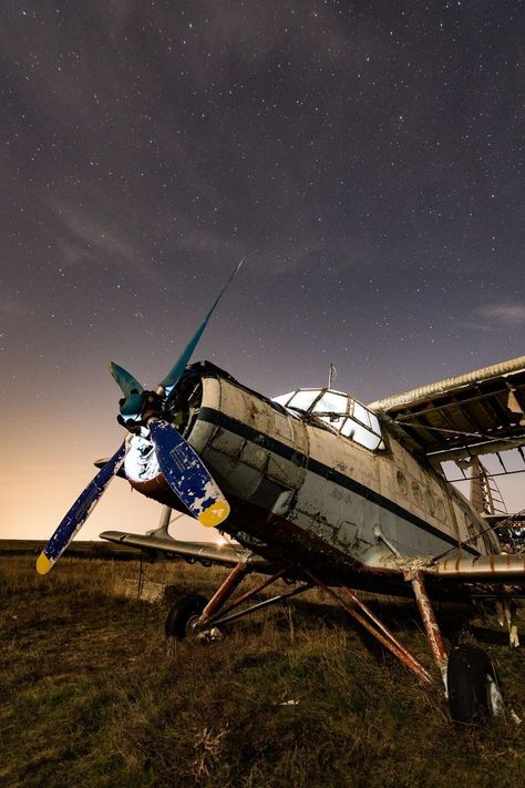 Abandoned Aircraft Planes, Abandoned Plane, Old Airplane, Bush Pilot, Plane Photography, Bush Plane, Plane And Pilot, Old Planes, Airplane Photography