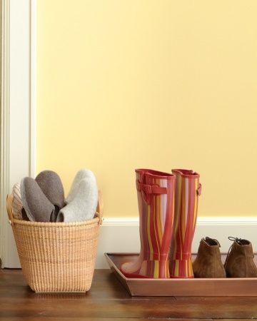 Slipper Station  Stop grimy shoes in their tracks by setting a boot tray next to the front door. But go the extra mile for guests by offering everyone a pair of slippers. Shoe Tray, Creating An Entryway, Metal Storage Bins, Shoe Station, Elegant Entryway, Mudroom Organization, Boot Tray, Wood Table Legs, Entryway Console