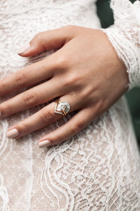 Triangle Wedding Ring, Nesting Ring, Gorgeous Wedding Bands, Footprints In The Sand, Antique Engagement Ring, Wedding Rings Unique, Rose Gold Engagement, Engagement Ring Set, Vintage Engagement