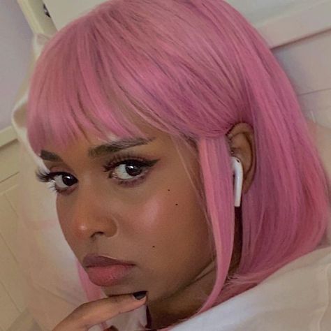 Pink Hair On Brown Skin Women, Pink Hair For Brown Skin, Pastel Pink Hair On Brown Skin, 2 Tone Pink Hair, Black Women With Pink Hair, Short Pink Hair Black Women, Hair Dye Brown Skin, Black Girls Pink Hair, Dyed Hair Brown Skin