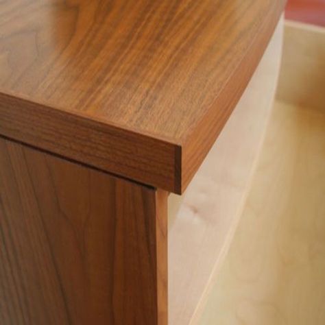 cabinet edge banding to protect and decorate the furniture edge. #cabinetedgebanding #furnitureedge #decorateedgebanding Email:hs07@edginghengsu.com Whatsapp:+86 135 3268 6991 Build A Portfolio, Furniture Workshop, Woodworking For Beginners, Woodworking Business, Edge Banding, Learn Woodworking, You Better Work, Wood Working For Beginners, Home Based Business