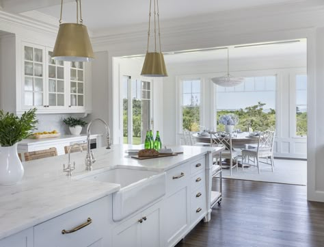 Nantucket Seaside Home - Acampora Interiors Nantucket Houses, Nantucket Decor, Nantucket Interior Design, Nantucket Interior, Nantucket Kitchen, Nantucket Style Homes Interior, Shope Reno Wharton, Nantucket House, Nantucket Style Homes