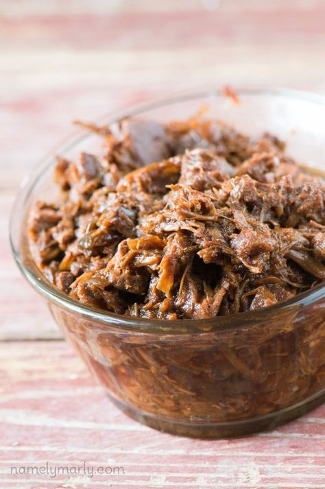 Crockpot Bulgogi Jackfruit - a meatless, vegan, and delicious alternative to pulled pork. Crockpot Bulgogi, Jackfruit Recipe, Jackfruit Pulled Pork, Canned Jackfruit, Vegan Crockpot Recipes, Vegan Crockpot, Jack Fruit, Bulgogi Recipe, Jackfruit Recipes