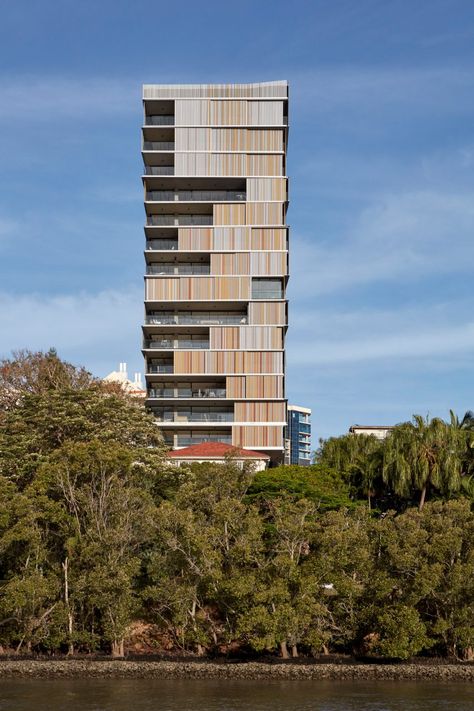 This 14-storey riverside residential block in Brisbane is conceived as a stack of traditional Queenslander residences with characteristic 360-degree verandas. Residential Block Architecture, Brisbane Architects, World Architecture Festival, Tower Block, Residential Building Design, Tower Building, Hotel Building, Skyscraper Architecture, Architecture Awards