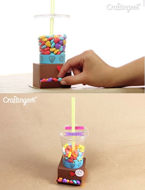 Dispensador de dulces    moldes  http://www.craftingeek.me/2013/02/candy-shake-dispensador-dulces-candy-dispenser-diy.html Dispenser Diy, Candy Dispenser, Sprinkles, Candy