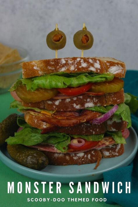 scooby doo sandwich | shaggy sandwich | halloween sandwich | monster sandwich Scooby Doo Sandwich Recipe, Scooby Doo Themed Food, Shaggy Sandwich, Scooby Doo Sandwich, Scooby Doo Movie Night, Scooby Doo Food, Movie Food Recipes, Movie Inspired Food, Dinner And A Movie Ideas