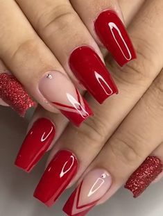 Molde F1, Tapered Square Nails, Gel Nail Art Designs, Gold Glitter Nails, Red Acrylic Nails, Fall Gel Nails, Nude Nail Designs, Subtle Nails, Fancy Nails Designs