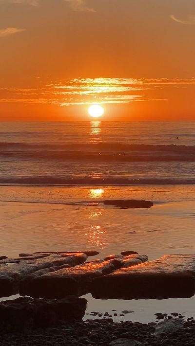 Finishing up a photo session with Memories and Promises Photography, and this was our beautiful sunset conclusion. Enjoy! #sunsets #sandiegosunsets #sunsetphotographer Memories Video, Fire Sunset, Romantic Adventures, Instagram Photo Frame, Ocean Sounds, Ocean Vibes, Sunset Nature, Ocean Sunset, Sunset Wallpaper