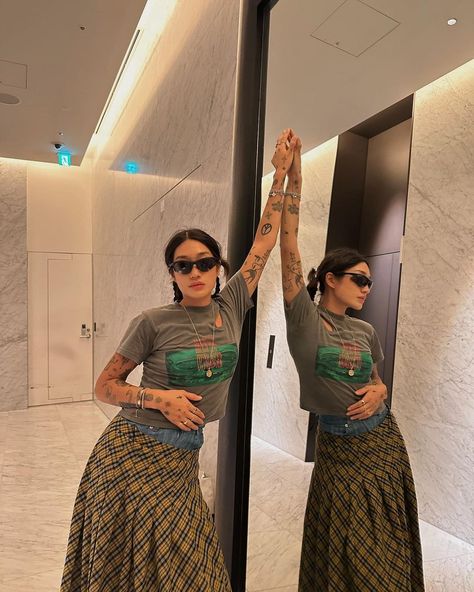 Peggy Gou 구 (@peggygou_) • Instagram photos and videos Peggy Gou Fashion, Peggy Gou Outfit, Peggy Gou Style, Peggy Gou, 2024 Style, September 17, Indian Summer, Summer Outfit Inspiration, Tattoo Inspo