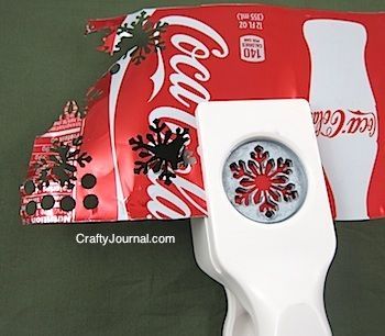 Scrapbook Punches, Scrapbooking Tips, Paper Punch Art, Craft Scissors, Soda Can Crafts, Punch Ideas, Aluminum Can Crafts, Paper Punches, Card Making Tips