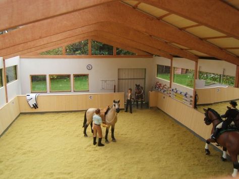 Miniature Horse Barn, Schleich Horses Stable, Schleich Diy, Toy Horse Stable, Diy Horse Barn, Schleich Horses, Horse Barn Ideas Stables, Bryer Horses, Toy Horses