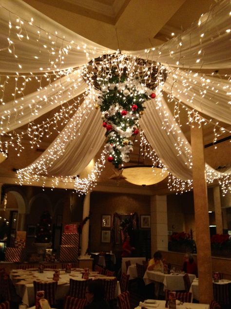 Brio's Winter Park Fl Formal Christmas Banquet, Christmas Quinceanera Ideas, Christmas Ballroom, Gym Ceiling, Christmas Quinceanera, Christmas Formal, Dance Decor, Quinceanera Photoshoot, Dance Decorations