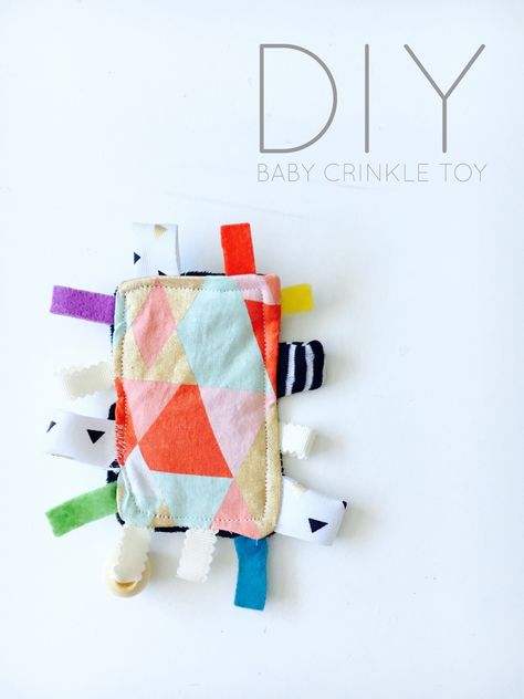 DIY Baby Crinkle Toy - Cassie Scroggins Diy Crinkle Paper, Diy Nursing Pillow, Baby Tag Toy, Crinkle Baby Toy, Taggie Toys, Diy Nursing, Baby Toys Diy, Sensory Blanket, Boppy Pillow