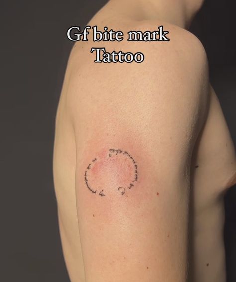 Womb Tattoo Men, Biting Tattoo, Hitman Tattoo, Interactive Tattoo, Bite Tattoo Ideas, Ui̇ci̇deboy Tattoos, Left And Right Tattoos, Beauty Mark Tattoo, Tattoos Lips