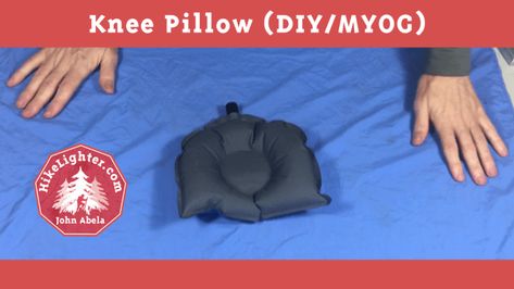 Knee Pillow Knee Pillow, Side Sleeper, Diy Cans, Diy Pillows, Hiking Gear, Sciatica, Knee Pain, Diy Hacks, My Side