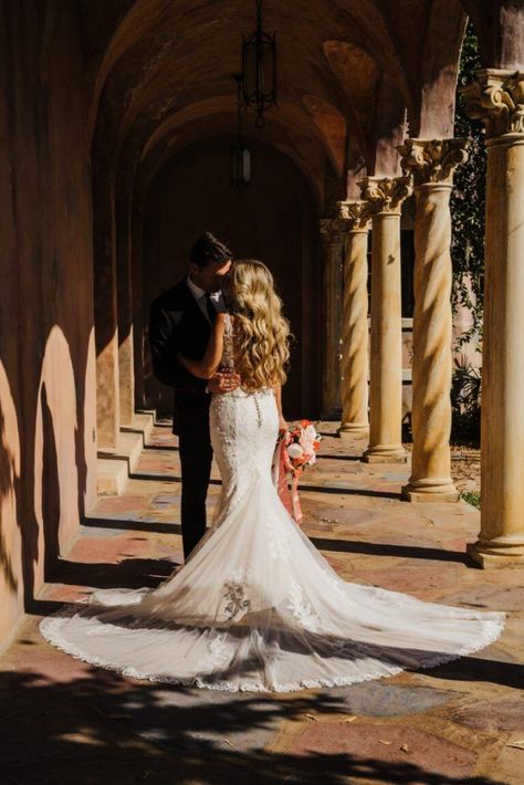 Capturing Memories For All - Taylor Kuperberg Photography - I Said Yes! The Howey Mansion, The Howey Mansion Wedding, Howey Mansion Wedding, Howey Mansion, Wedding Pic, Pics Inspo, Elopement Photos, I Said Yes, Mansion Wedding