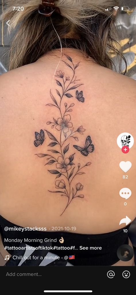 Feminine Back Tattoos Spine Flowers, Floral Spinal Tattoo, Feminine Back Tattoos Spine, Tattoos Spine, Back Tattoos Spine, Feminine Back Tattoos, Spinal Tattoo, Flower And Leaves, Spine Tattoo