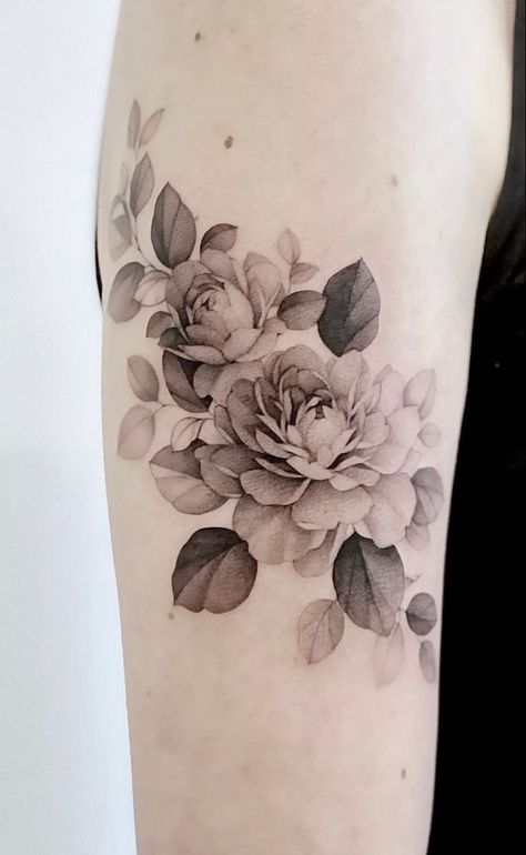 Realistic Peony Tattoo Black And White, Black And Gray Poppy Tattoos, Back Shoulder Floral Tattoo, Realistic Botanical Tattoo, Peony Tattoo Realism, Realism Flower Tattoo Sleeve, Realistic Flower Tattoo Black And White, Flower Realistic Tattoo, Realistic Peony Tattoo