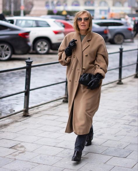 Maxmara Coat Outfit, Max Mara Madame Coat Outfit, Max Mara Coat Outfit, Maxmara Outfit, Max Mara Manuela Coat, Max Mara Coat, Coat Outfit, Coat Outfits, Max Mara