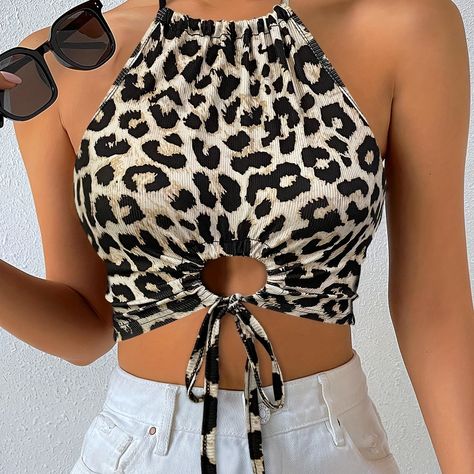 Crop Top Corto, Printed Tee Women, Tie Up Crop Top, Crop Top Pattern, Diy Fashion Clothing, Backless Top, Cropped Tops, Kids Beachwear, Top Casual