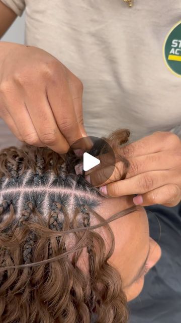 Bohemian Style Braids, Bora Bora Braids Tutorial, Tree Braids Hairstyles Wet And Wavy, Braids With Deep Wave Hair, Short Bora Bora Braids, Bora Braids Human Hair, Diy Boho Braids, Small Boho Box Braids, Bora Bora Braids Human Hair