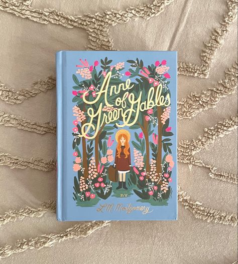 3700 libristo Anne Of Green Gables Aesthetic Book, Ann Of Green Gables Book, Anne Of Green Gables Book Cover, Anne Of Green Gables Books, Introduction Of Myself, At Reference, Puffin In Bloom, Anne Of Green Gables Book, Best Books For Teens