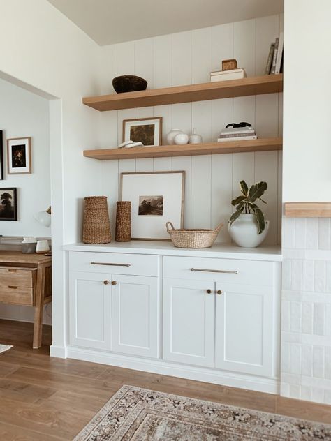 Float Shelf, Oak Floating Shelves, Built In Shelves Living Room, Living Room Built Ins, Fireplace Built Ins, Oak Shelves, Hallway Storage, Room Shelves, Living Room Shelves