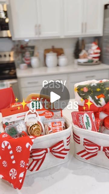 Elaina Zinke | Sharing 2 easy gift ideas for friends, neighbors, teachers, or a fun hostess gift! 🎁 **Comment BASKET to get a link to everything I used... | Instagram Easy Gift Ideas For Friends, Dollar Tree Baskets, Easy Gift Ideas, Christmas Gift Inspiration, Teacher Gift Baskets, Basket Gifts, Fruit Basket Gift, Gift Ideas For Friends, Neighbor Christmas Gifts